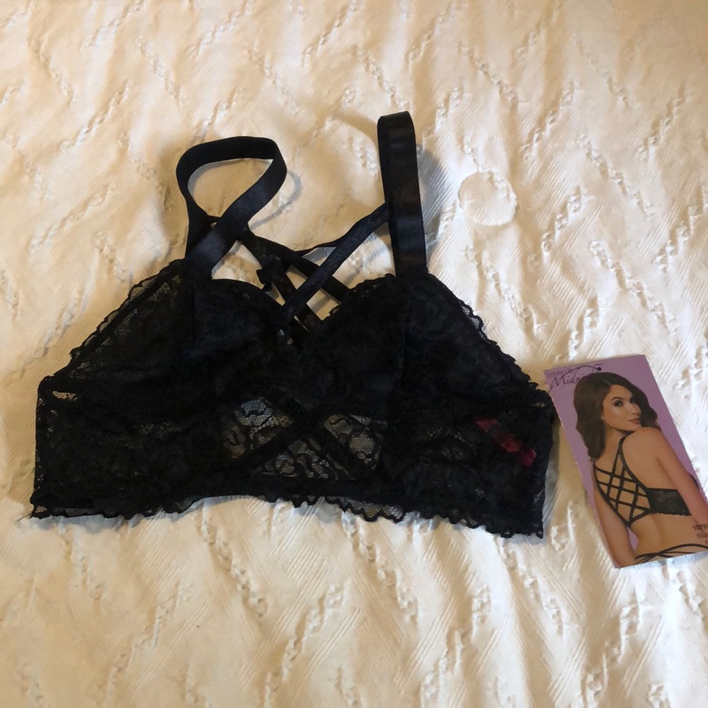 Black lace bralette (M)